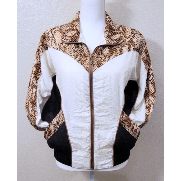 Vintage Jackets & Blazers - 🐍 vintage track jacket